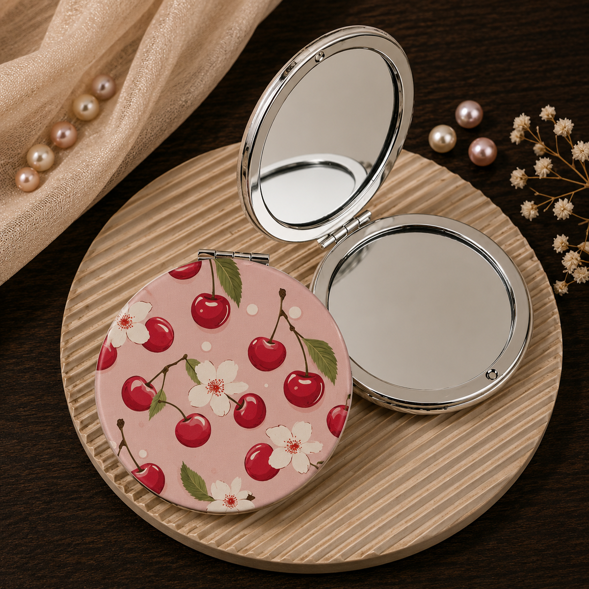 Portable folding mirror